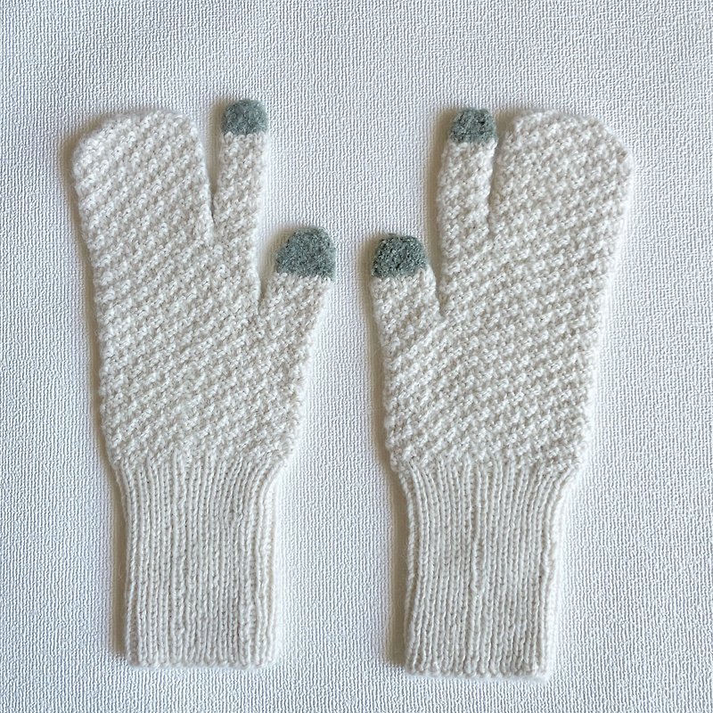 baby alpaca hand knitted gloves - Other - Wool White