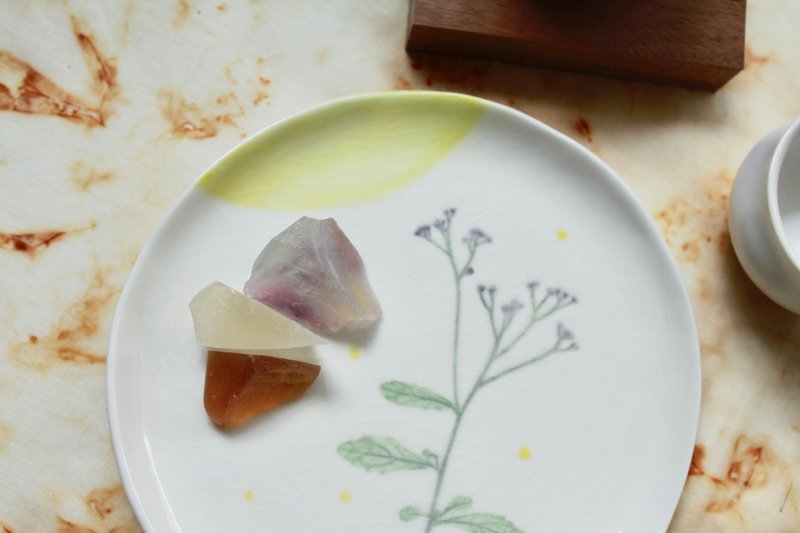【禮盒】野草壓印瓷盤+鬱金香茶杯組合禮盒-紫斑花 - 其他 - 瓷 白色