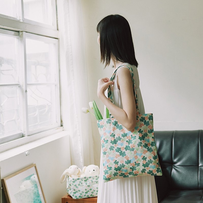 Lightweight Shoulder Bag/Flower Path Secret/Muguang Balcony - Handbags & Totes - Cotton & Hemp Green