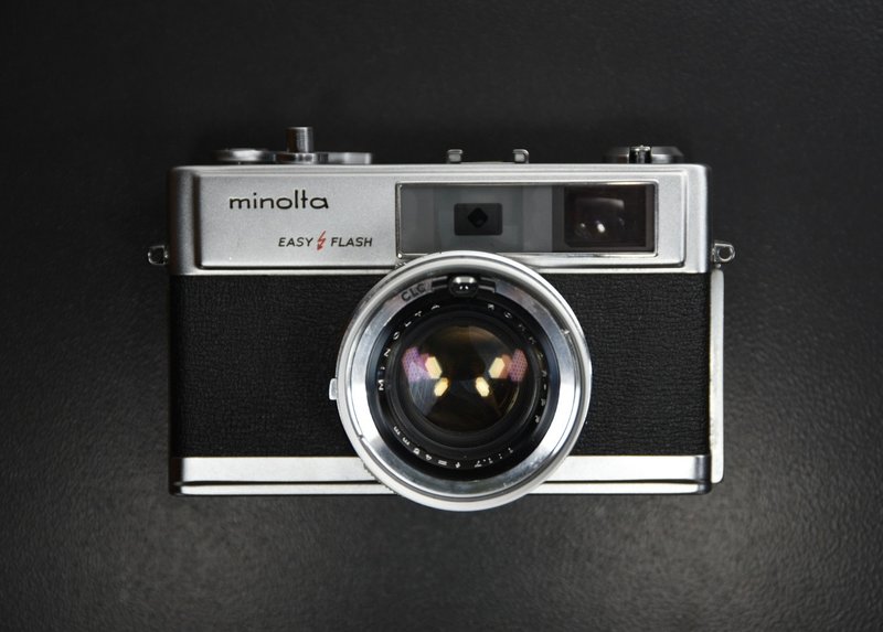 【經典古物】美能達 Minolta Hi-Matic 9 旁軸相機 黃斑對焦 - 相機/拍立得/底片相機 - 其他金屬 