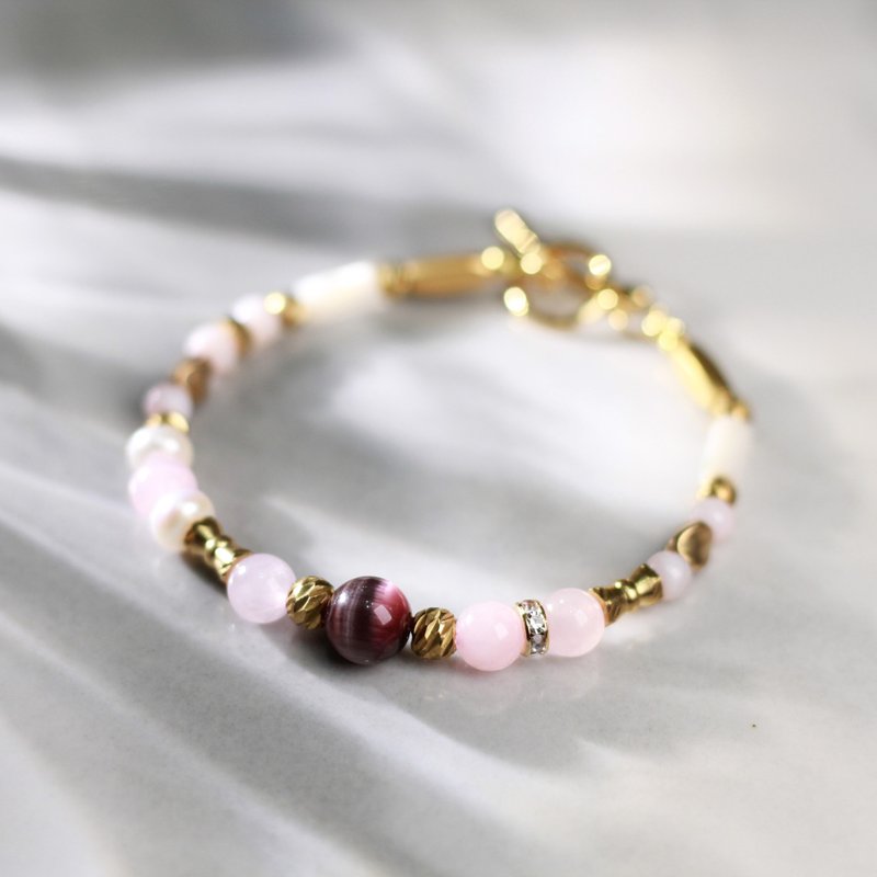 Waiting for the flowers to bloom | natural pink crystal purple Stone bracelet - สร้อยข้อมือ - โลหะ สีม่วง