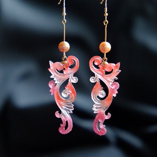 ETPLANT . エマタム - sculpted ornaments 【金色の時間】 Golden Time - Silver Earrings by ETPLANT