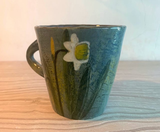 ナルキッソスの想いと想い - ショップ shuyipottery マグカップ - Pinkoi