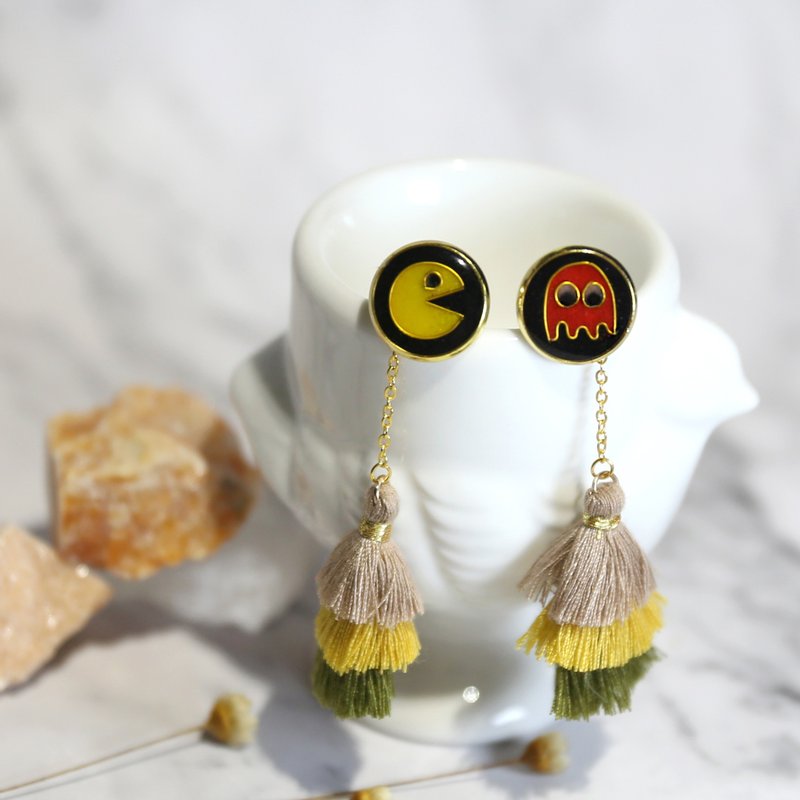 100% Handmade Cloisonne Gold Filigree Enamel Earrings Ornaments Ghost Eaters with Tassels - ต่างหู - เครื่องประดับพลอย สีดำ