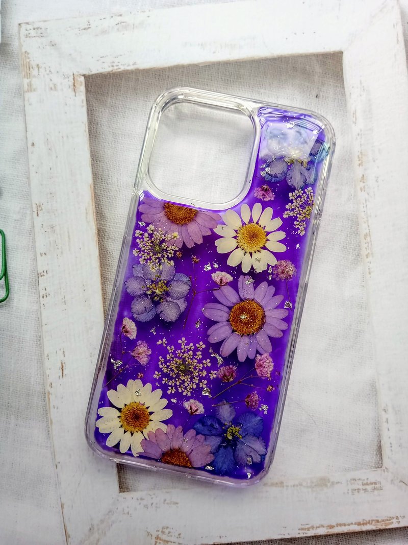 手作押花手機保護殼| iPhone 13 Pro | 紫色控 - 手機殼/手機套 - 塑膠 紫色