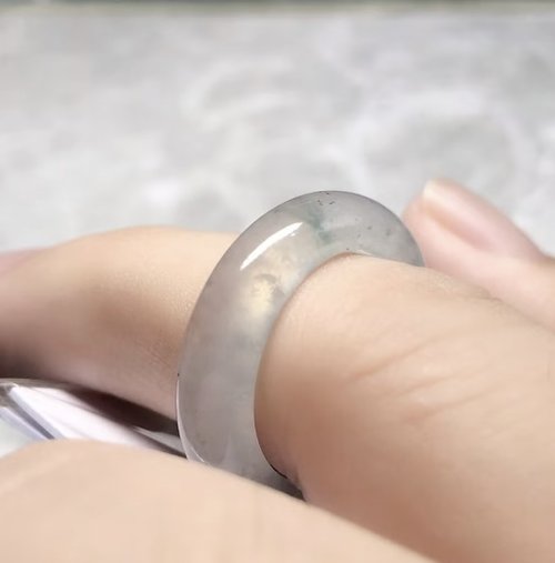 瓔珞珠寶盒 E.L.Jewelry Box 冰種飄花翡翠戒指戒圈 | 國際13圍 | 天然緬甸玉翡翠A貨 | 送禮