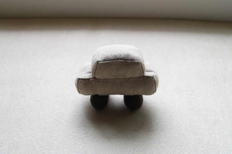 立體布物擺飾 / 車子造型針插 - 其他 - 棉．麻 卡其色