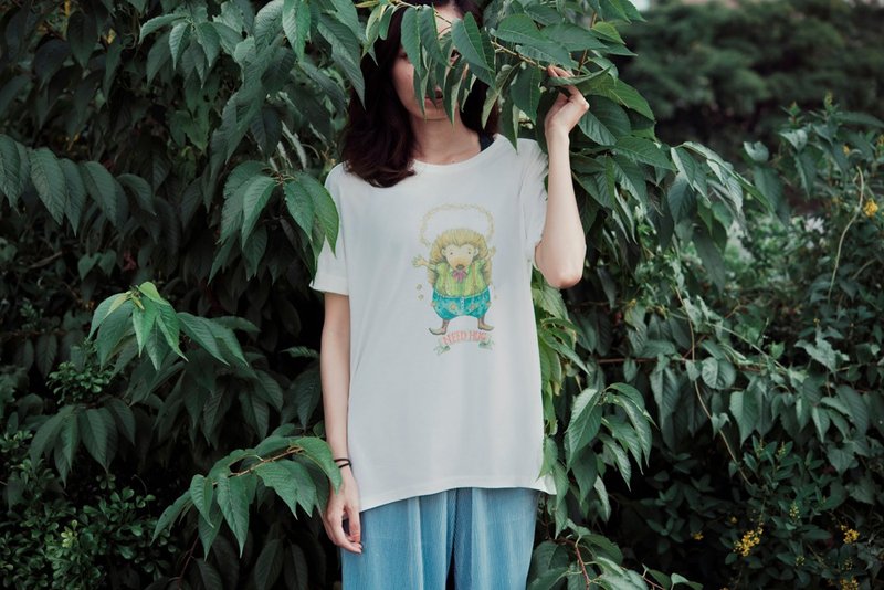 你的話大聲說-需要擁抱的刺蝟(長版與寬版/黑色與白色) - 女裝 T 恤 - 棉．麻 白色