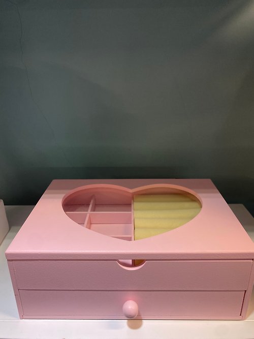 NIQQI NIQQI 粉紅木質愛心 飾品收納盒