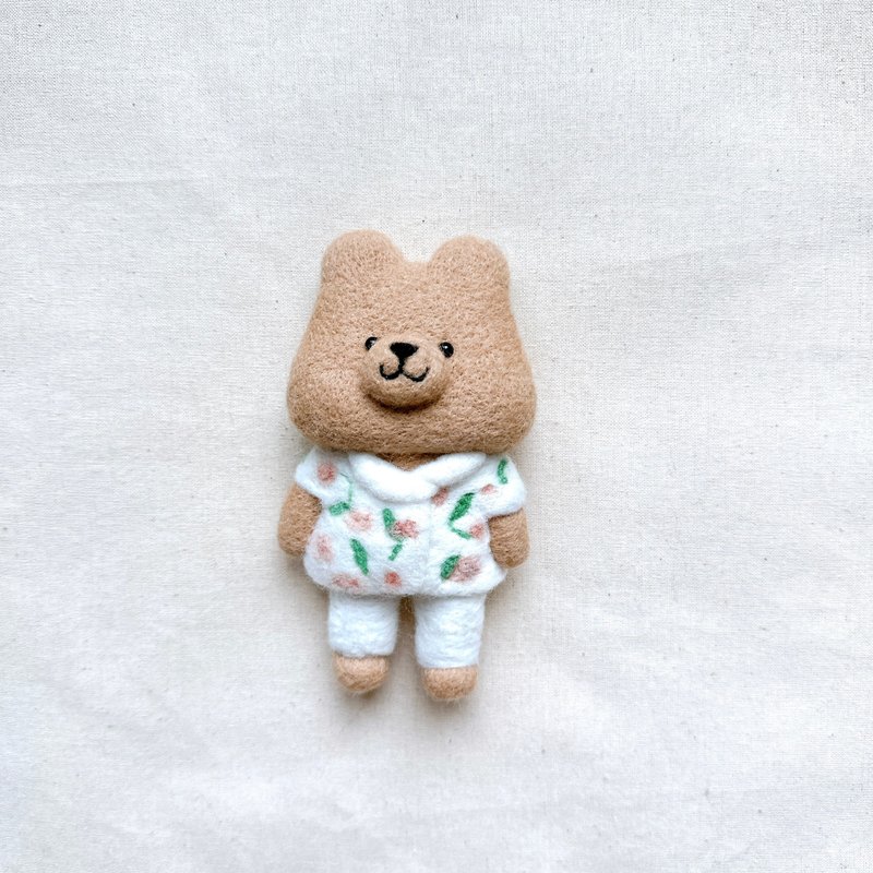 Waiting for 3 months, Ringo Bear wears nurse uniform, nurse uniform, wool felt keychain - ที่ห้อยกุญแจ - ขนแกะ 