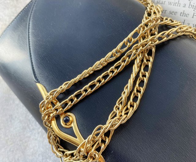 カルティエ Cartier サファイア クラッチバッグ ゴールドチェーン カルティエ Cartier サファイア クラッチバッグ ゴールドチェーン