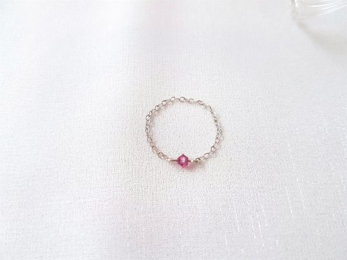 :: Magenta . L :: 小水晶 細鍊 鍊戒 (古典洋紅)