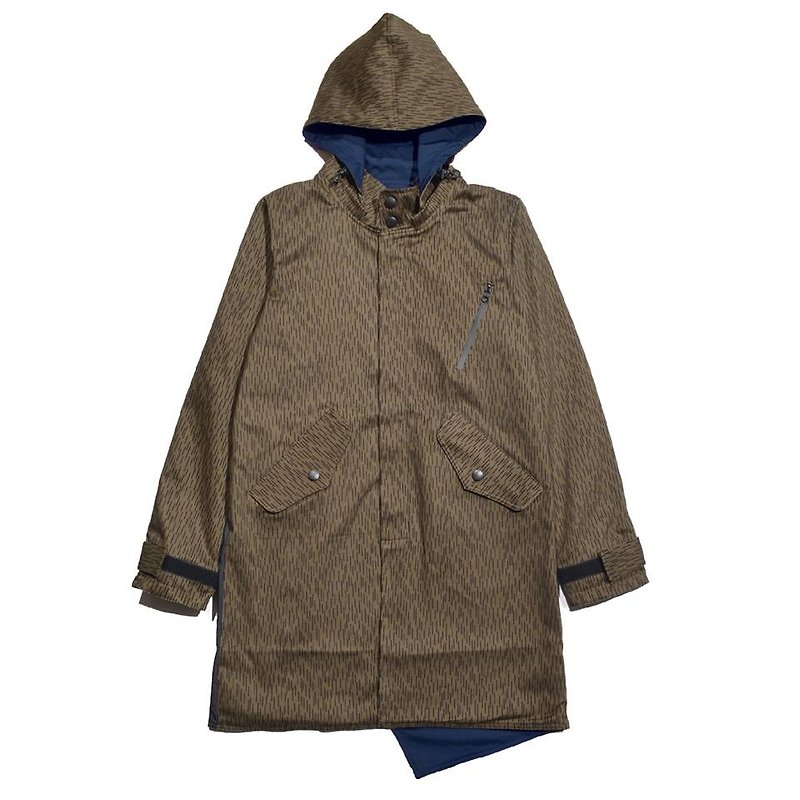 oqLiq-Root-Herringbone stitching m51 military coat (raindrop camouflage / blue windbreaker inner collar) - Men's Coats & Jackets - Polyester Blue