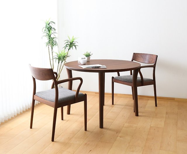 Muku Kobo Dining Tables Desks I, What Size Are Round Tables That Seat 100