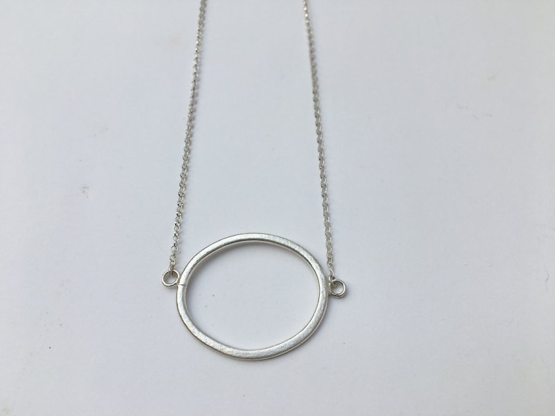 LOOP series - minimalist silver jewelry necklace pendant Valentine 's Day - สร้อยคอ - โลหะ สีเงิน