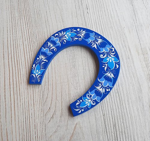 DonArtStudio Decorative wooden souvenir horseshoe blue floral hand-painted