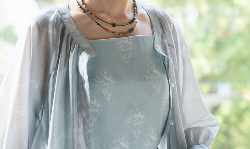 [Banana] New Chinese Retro Hanfu-Inspired Tencel Shirt - Women's Shirts - Other Materials Multicolor