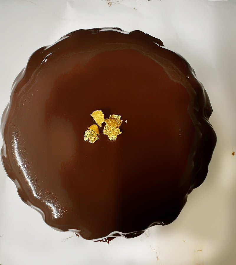 Mirror Chocolate Basque Cheesecake - Cake & Desserts - Other Materials Black