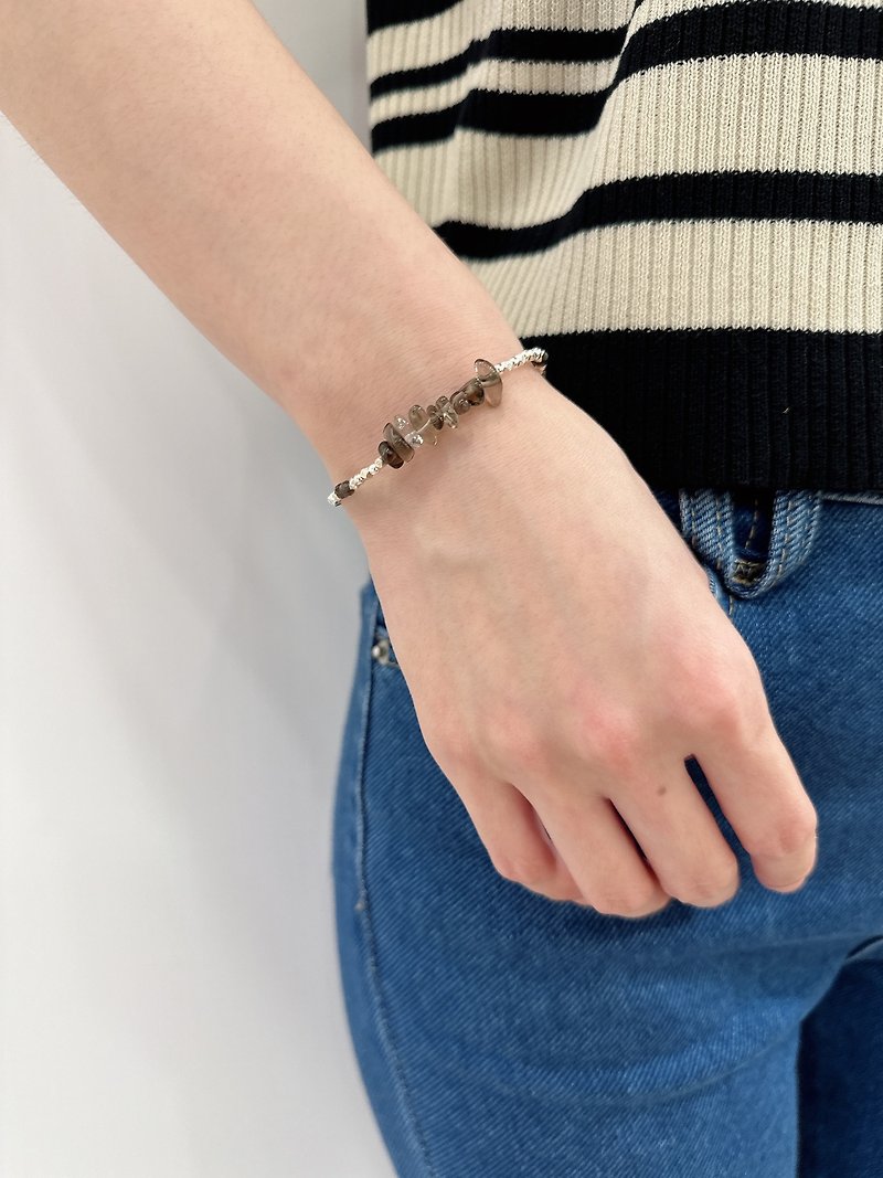 The most suitable resting place // citrine Silver Stone sterling silver bracelet - สร้อยข้อมือ - เงินแท้ สีเงิน