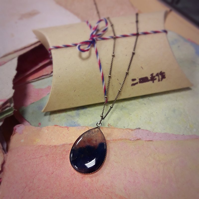 Handmade paper long chain <progressive dark blue water droplets> - Necklaces - Paper Blue