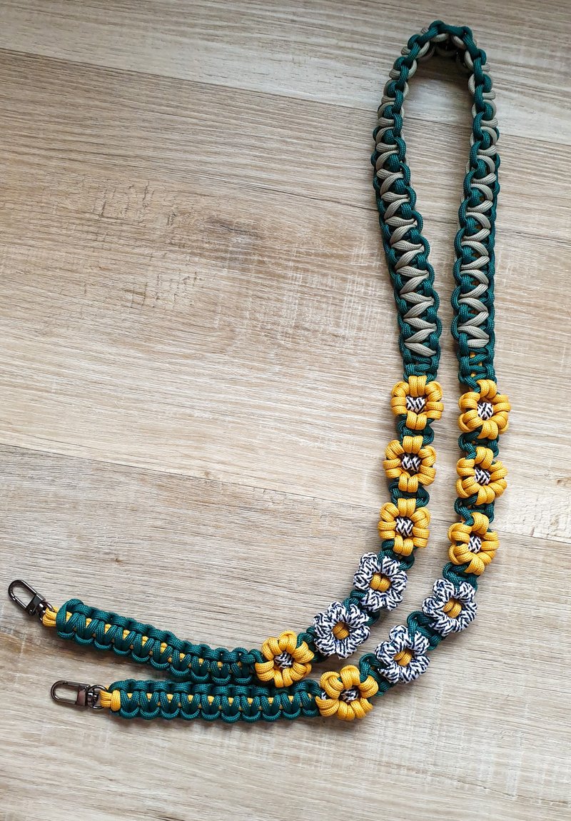 Faith Handmade | 傘繩手機背帶 傘繩背帶 小花 手機背帶 掛繩 - 手機掛繩/背帶 - 其他人造纖維 