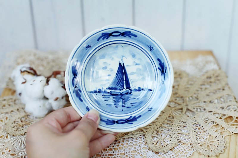 [Good day fetish] Dutch vintage hand-painted ceramic classic sailing snack plate. Wall hanging - Plates & Trays - Pottery Blue