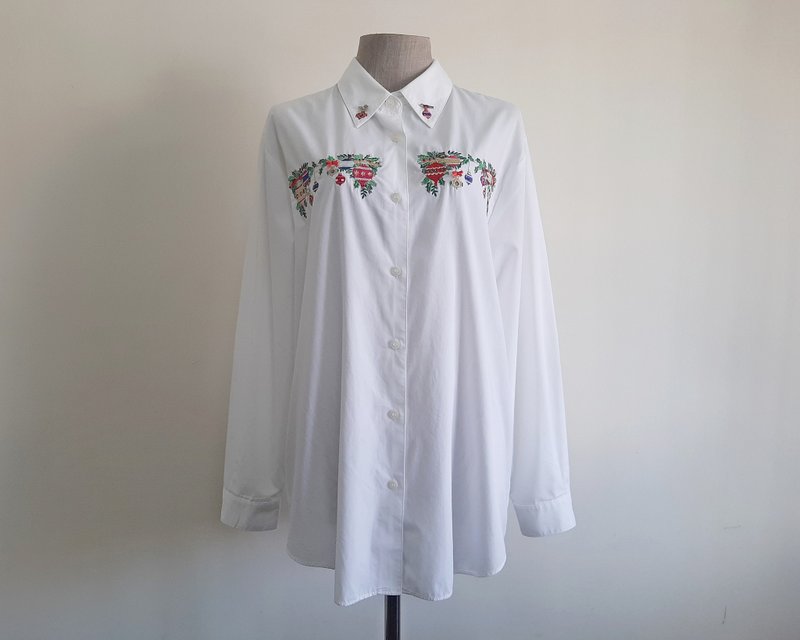 Large Vintage KAREN SCOTT White Embroidered Shirt Womens Long Sleeve Blouse L - 女上衣/長袖上衣 - 其他材質 白色