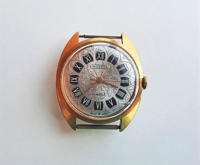 ロシアのビンテージ腕時計 Wostok 2209 A - ソビエトの自動巻きメンズ