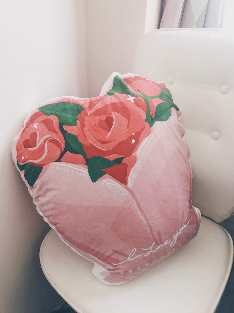 【實用禮物】愛妳一萬年軟綿綿花束造型抱枕靠枕靠墊睡覺抱枕 - 枕頭/抱枕 - 聚酯纖維 