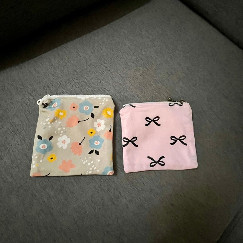 可愛小花及蝴蝶結零錢包 - 零錢包/小錢包 - 棉．麻 粉紅色