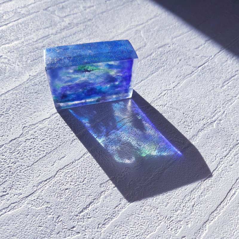 【空の標本】ペーパーウェイト【星空と飛行機】 - 置物 - レジン ブルー