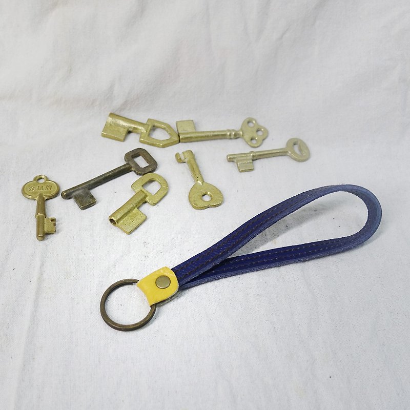 Sienna 手工真皮多彩鑰匙圈欲改手機吊飾可以告知 - 鑰匙圈/鎖匙扣 - 真皮 