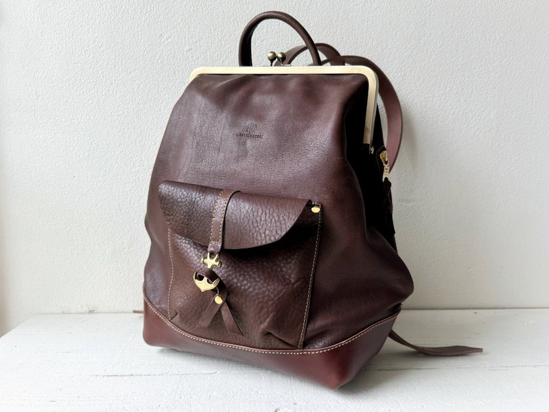 Dark brown Tochigi leather kiss lock bag rucksack ruotare L with zipper and pocket - Backpacks - Genuine Leather Brown