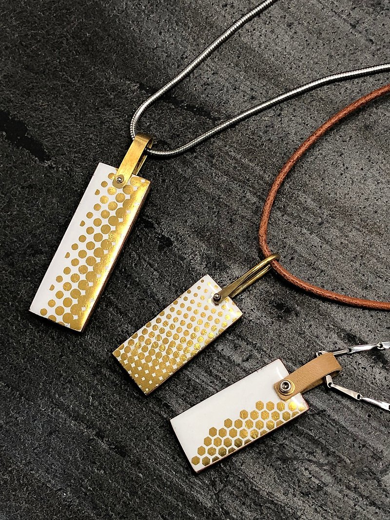 The corner where the sun shines enamel necklace∣ Two ways to wear it∣ Gold foil∣ Gift - Necklaces - Enamel Gold