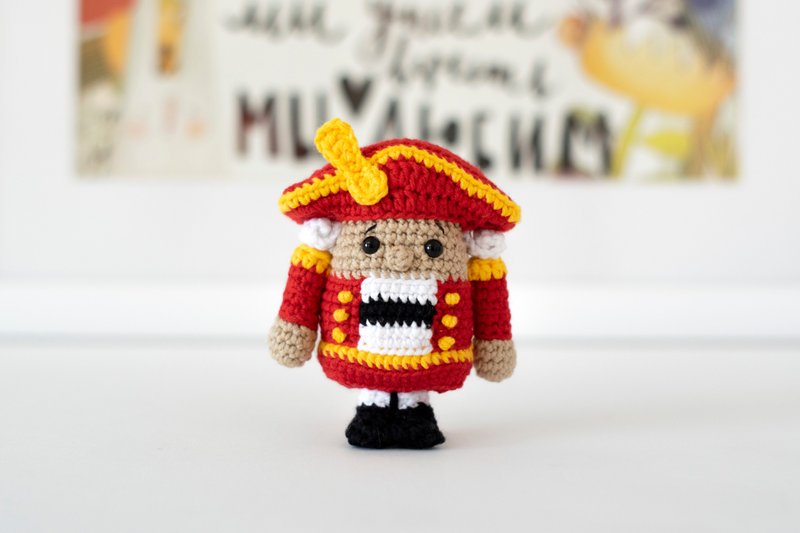 Nutcracker Soldier doll, Christmas gift, winter decor, Christmas ornament, 新年 礼物 - Stuffed Dolls & Figurines - Cotton & Hemp Red