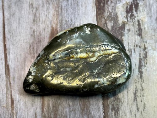 OM Orgonite 奧剛能量 【臺灣獨有】精選龍紋石 | 人手拋光 | 桌面擺件 | 收藏品