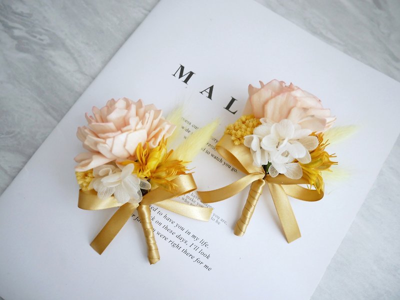 [Brilliant Golden] Dried flowers/reception corsage/groomsmen/gold/customized - เข็มกลัด/ข้อมือดอกไม้ - พืช/ดอกไม้ สีเหลือง