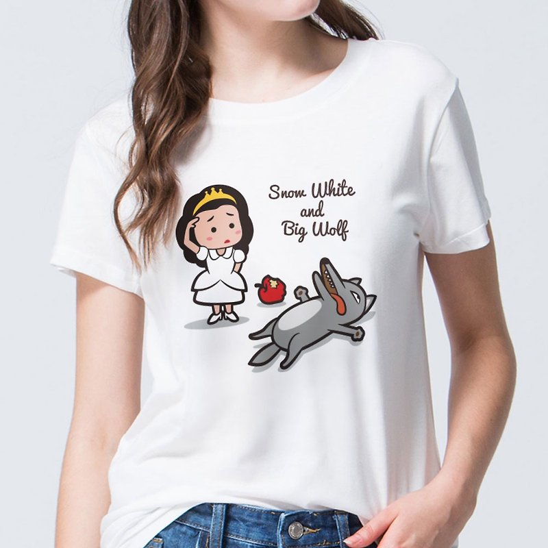 Snow White Meets Big Wild Wolf Original Illustration Short Sleeve Cotton T-Shirt-White - เสื้อยืดผู้หญิง - ผ้าฝ้าย/ผ้าลินิน ขาว