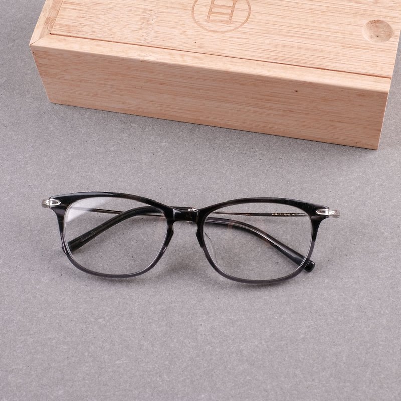 【福祉品】韓国ベーシックワイルドボックス男女メガネフレーム軽量快適グラデーショングレー - 眼鏡・フレーム - その他の素材 シルバー