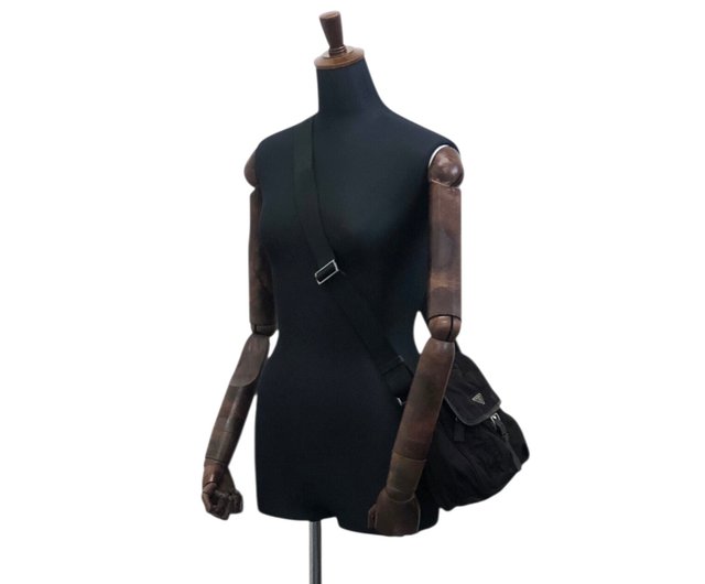 PRADA ダークブラウン ナイロン ショルダーバッグ 日本直送 名牌中古包 】PRADA プラダ ショルダーバッグ ダーク