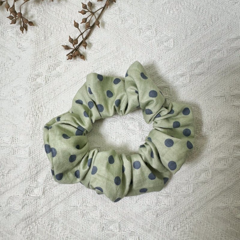 Donut hair ring scrunchie hair accessories - Hair Accessories - Cotton & Hemp 