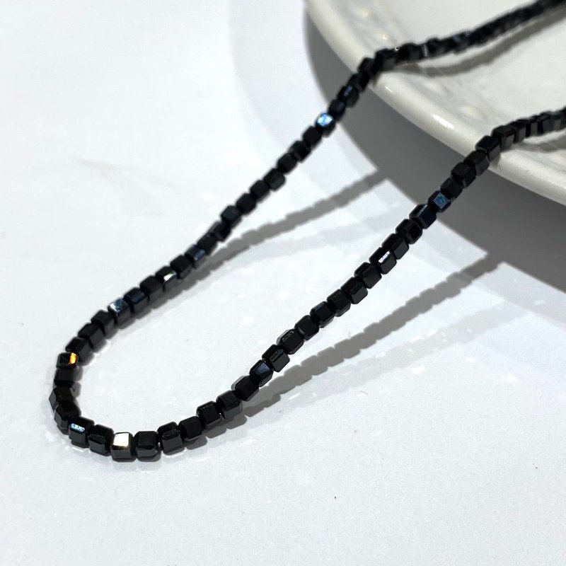 【BLACK SPINEL 14K GOLD FILLED】NB176　天然石 ブラックスピネ 2X2mm キューブネックレス40cm 14KGF - 項鍊 - 寶石 黑色