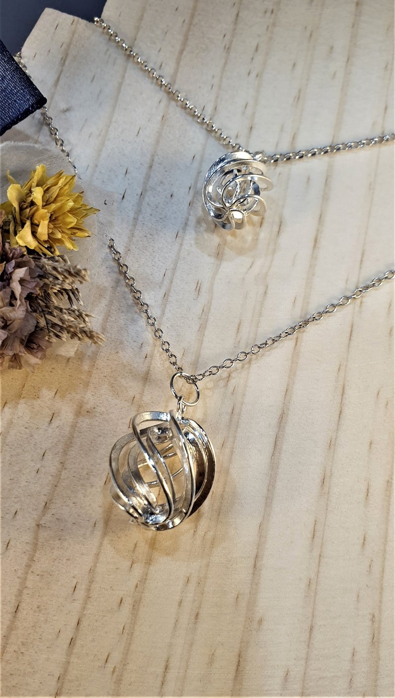 【JE Hand Made】Handmade 925 Sterling Silver Necklace Love Swirl (Large) - สร้อยคอ - เงินแท้ สีเงิน