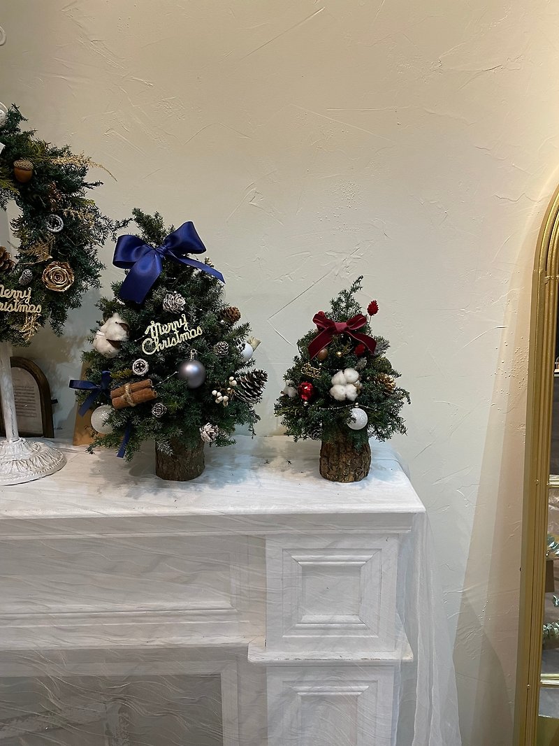 Japanese evergreen cedar Christmas tree-blue ribbon style/preserved flower/gift exchange/handmade course - ช่อดอกไม้แห้ง - พืช/ดอกไม้ 