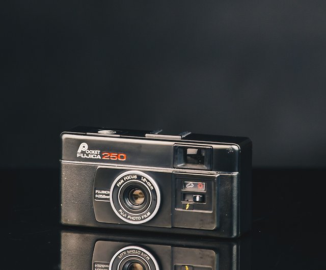 Fujica Pocket 250 #110 フィルムカメラ - ショップ Rick photo カメラ ...
