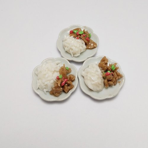 luckyhandmade246 ฺThai Food Stir fried Basil leaf Pork Miniature Dollhouse collectible decorate