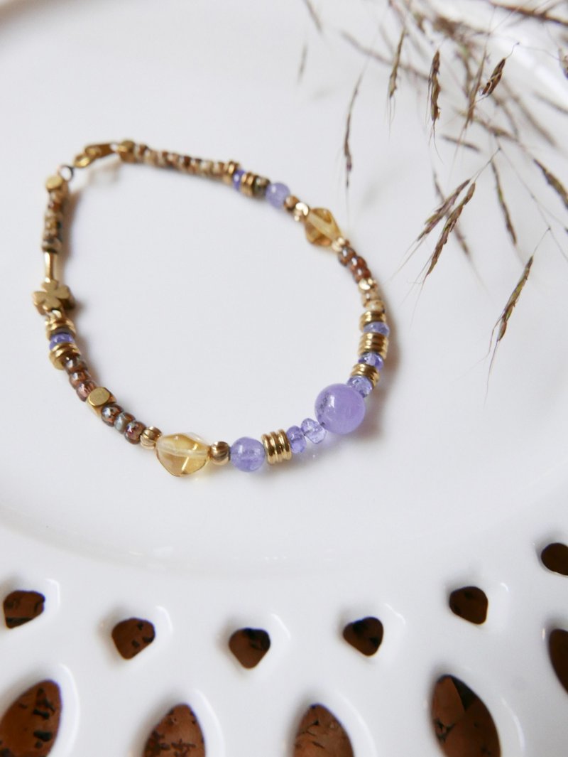 Natural stone bracelet/ Stone - Bracelets - Copper & Brass Purple