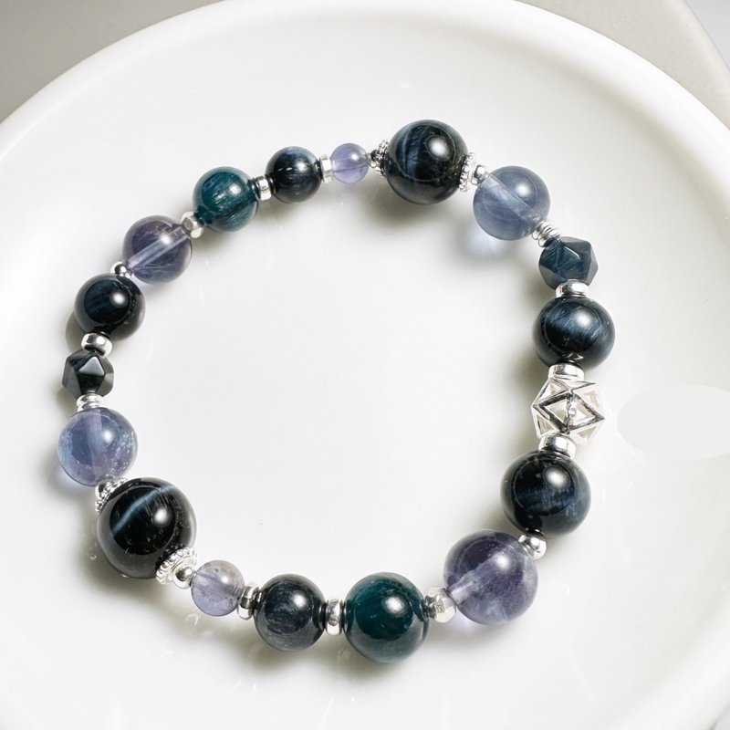 Drinking alone at night - blue tiger eye. blue Stone. sterling silver design - Bracelets - Crystal Blue