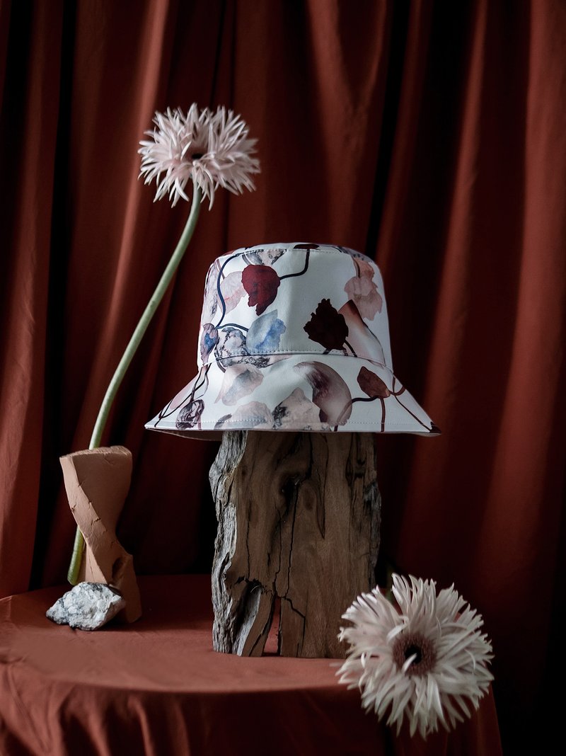 Ivory Poppy Bucket Hat - หมวก - เส้นใยสังเคราะห์ ขาว