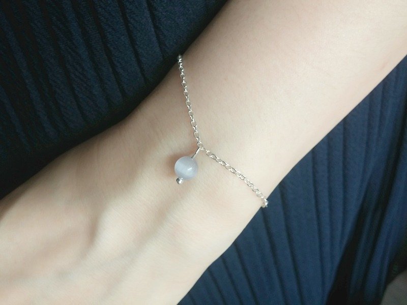 X bracelet hand-made Stone small fresh low-key minimalist fine chain - สร้อยข้อมือ - วัสดุอื่นๆ สีม่วง